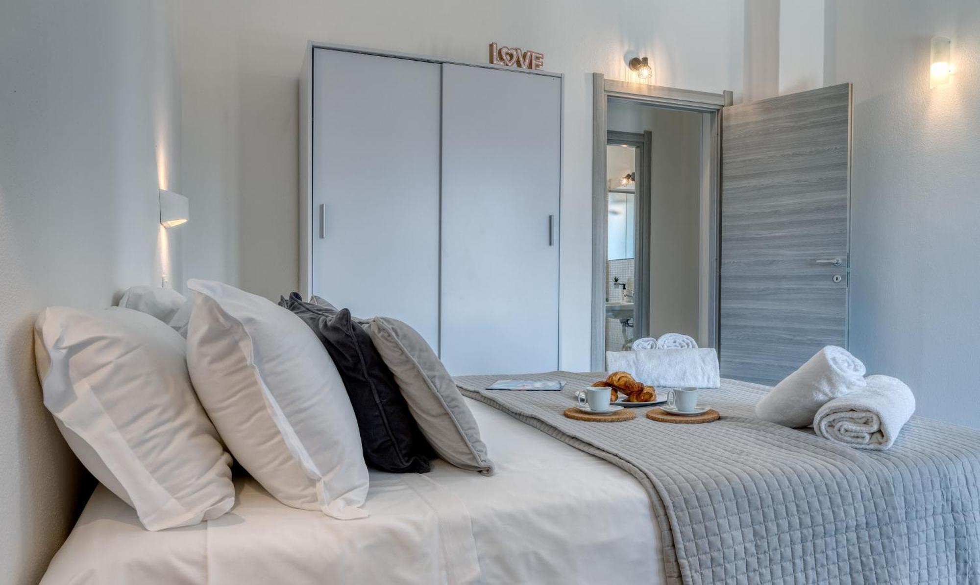Izzhome Cozy Sunflowers Pula Kültér fotó